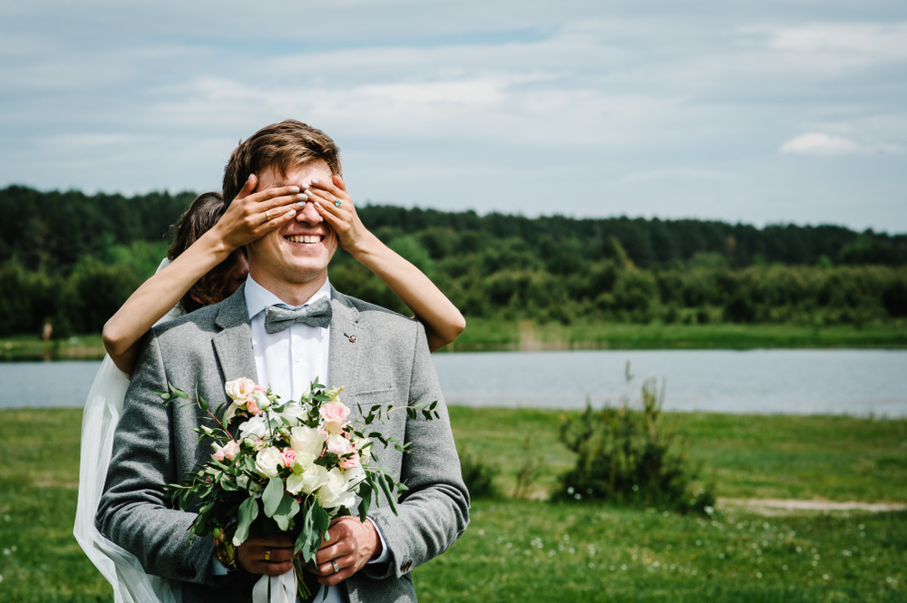 First Look Photos – Everything You Need To Consider