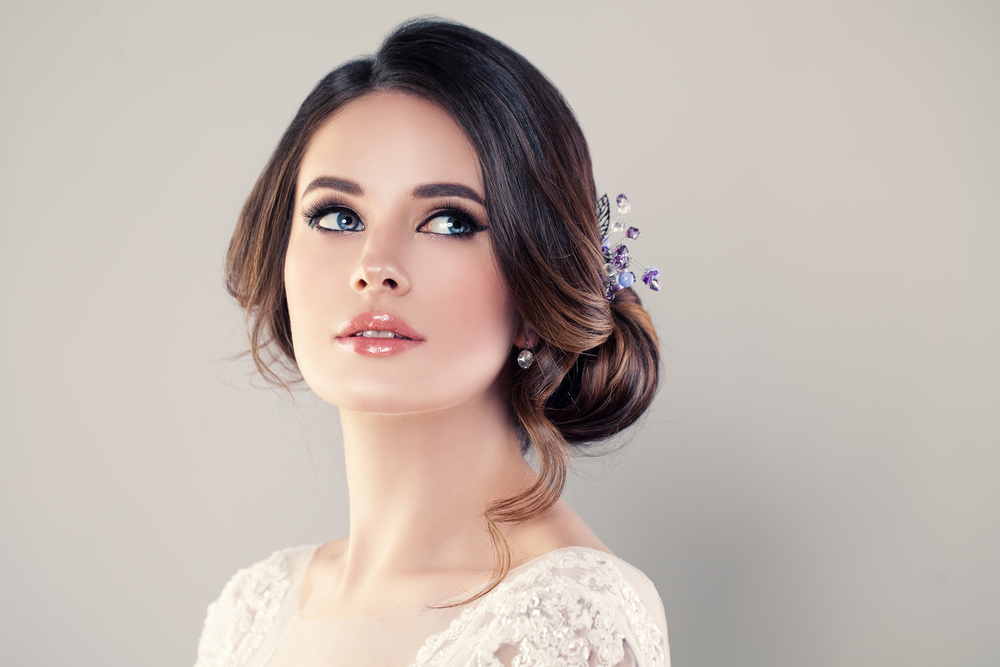 The Ultimate Pre-Wedding Beauty Timeline