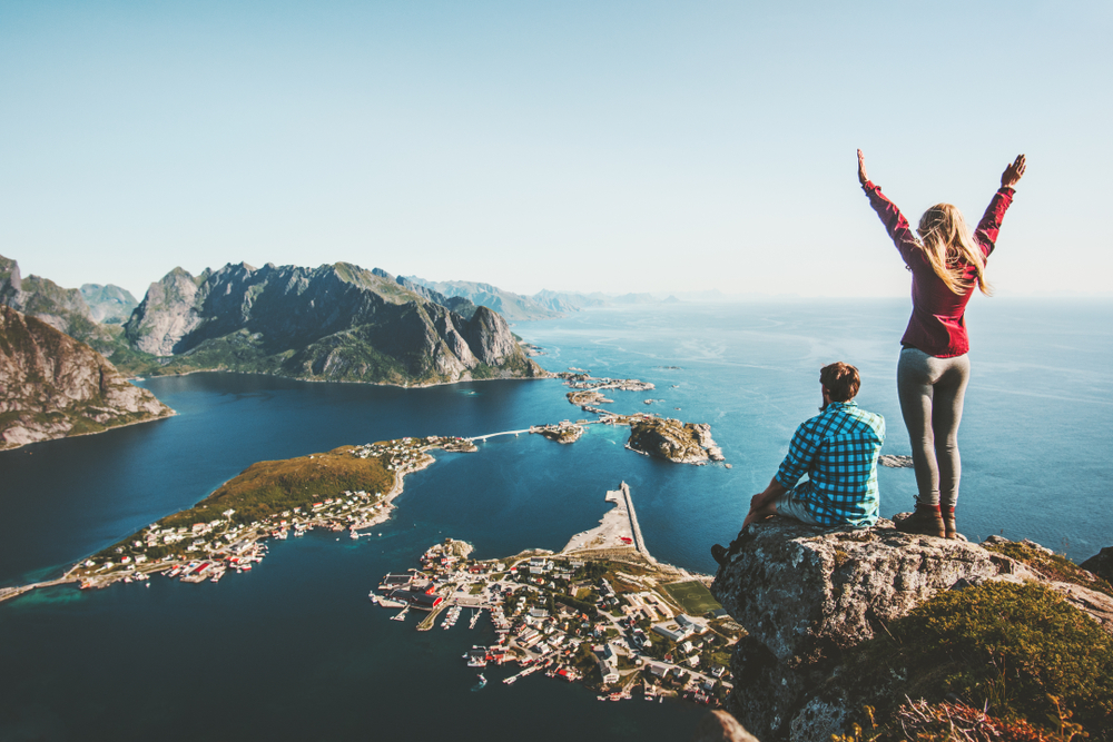 Meet the newlywed couple who turned their travel dreams into reality