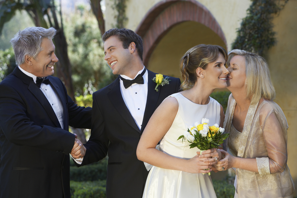 What a stepmother should wear at a wedding