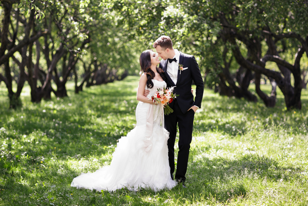 Stripping down to minimalism: 2021’s wedding trend