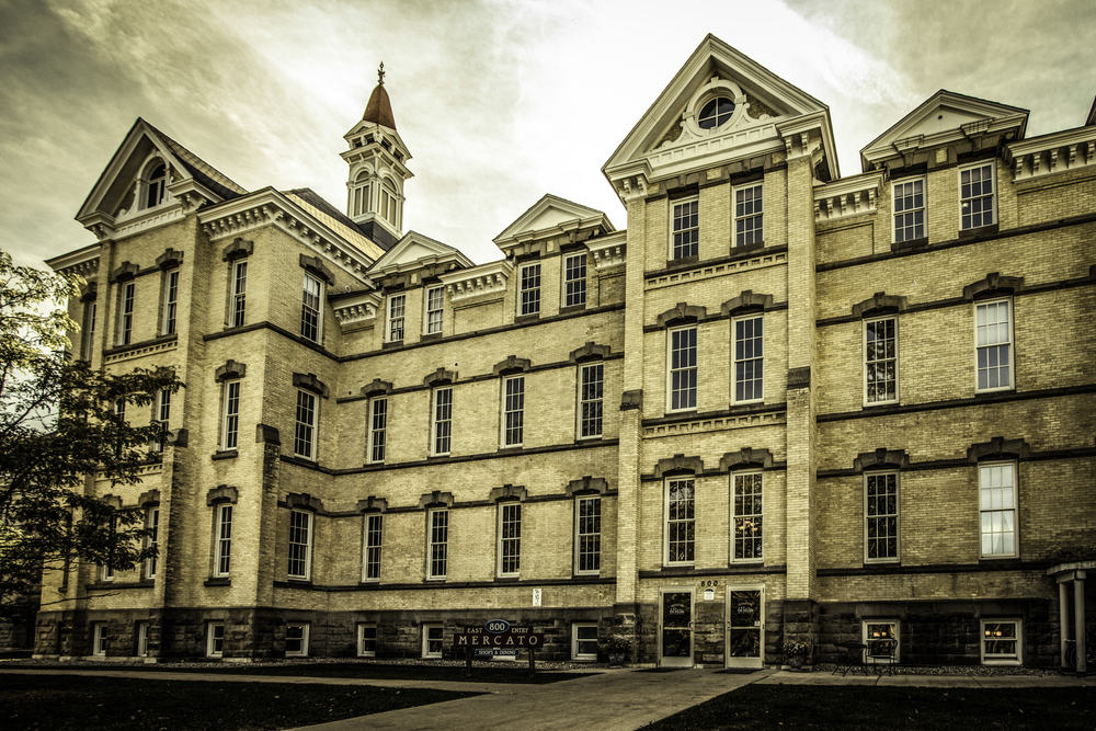 Girl caught ghostly apparition on video in abandoned psychiatric facility