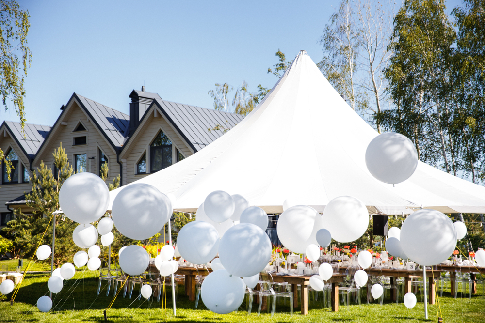 Top 3 Reasons To Have A Private Home Wedding